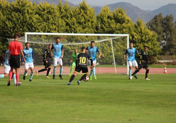 El CD El Ejido se reencuentra con la victoria en casa ante el Recreativo Granada