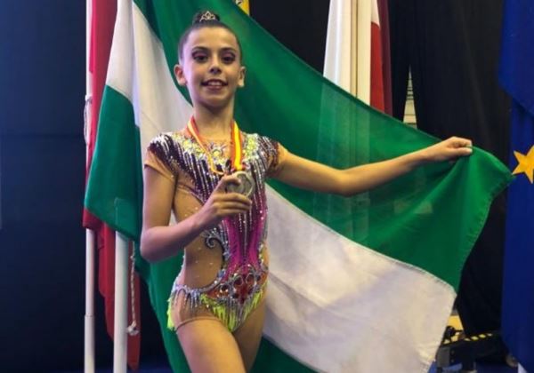 Leyre del Mar Suárez, del Club Rítmica Roquetas 2015, subcampeona de España con Andalucía