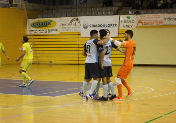 El CD El Ejido de Fútbol Sala masculino vence al Victoria Kent