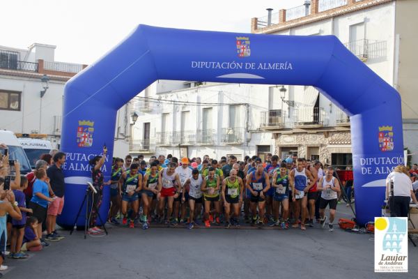 Alrededor de 170 personas toman las calles de Laujar