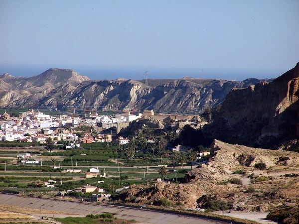 Un hombre mata a su mujer y luego se ahorca en Cuevas del Almanzora