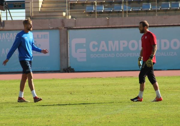 El jugador del CD El Ejido Dani Hernández ya entrena con el grupo