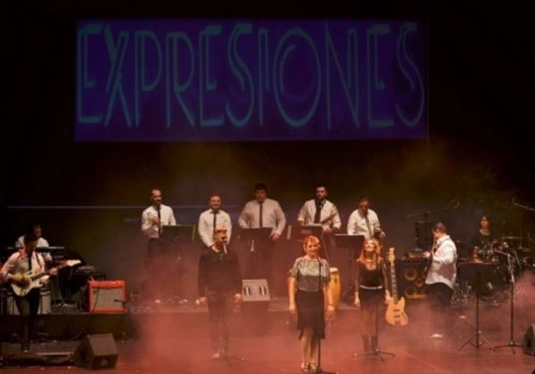 El Auditorio Maestro Padilla vive una verbena de felicidad en el emotivo homenaje a la Orquesta Expresiones