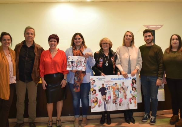 Níjar acoge la presentación del calendario benéfico de ARGAR 2019