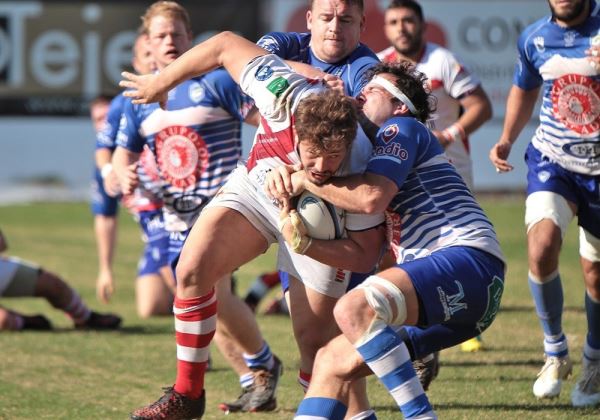 Se le escapa la victoria a Unión Rugby Almería