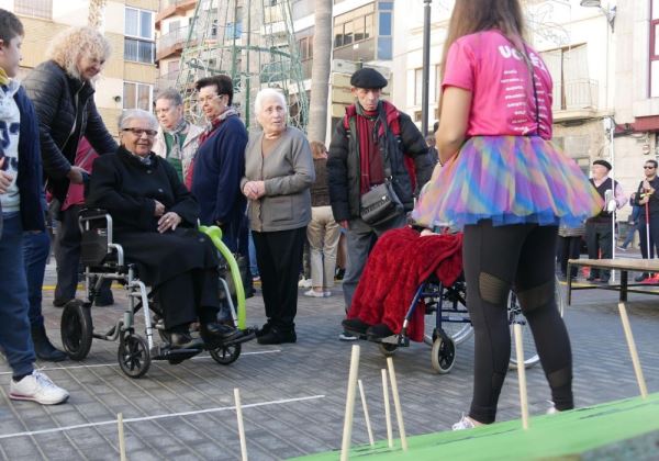 El alcalde de Adra anuncia un taller deportivo para personas con diversidad, que empezará en enero