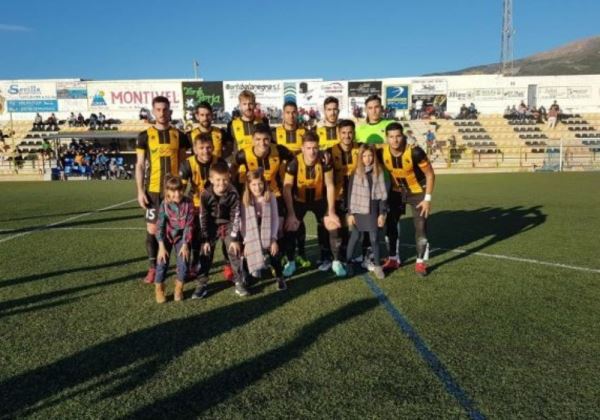El Berja CF golea al Oriente y aprieta la lucha por el liderato en el Grupo 2 de División de Honor Andaluza