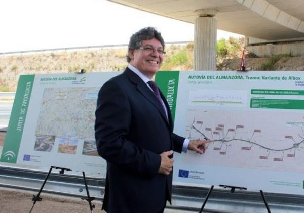 Rogelio Mena asume liderar la candidatura del PSOE en Albox