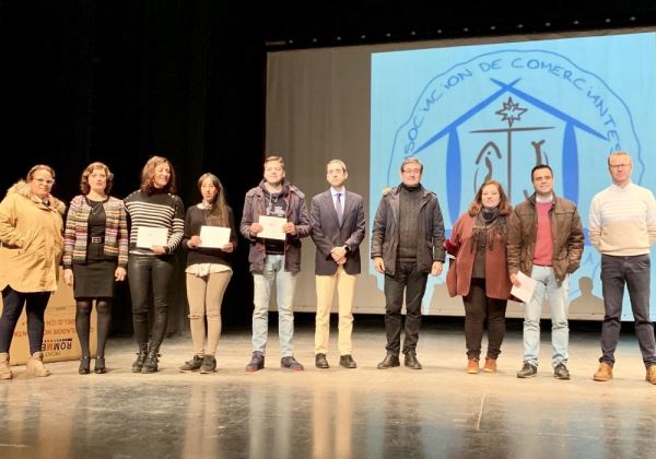 La Asociación de Comerciantes de Adra reparte 3.000 euros en su sorteo estrella