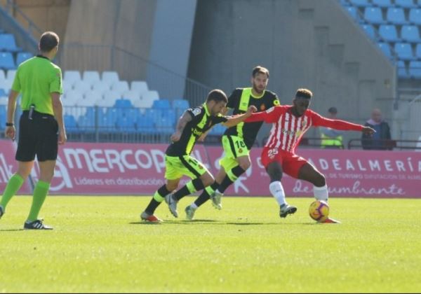 La UD Almería vence al Mallorca en el Estadio de los Juegos Mediterráneos