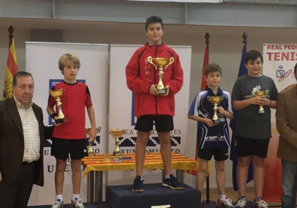 Alonso Rincón y Marcos Oliva, campeón y subcampeón de Andalucía de Tenis de Mesa