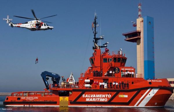 Pérez Siquier, Víctor Fernández y Salvamento Marítimo, optan a las Medallas de la Provincia