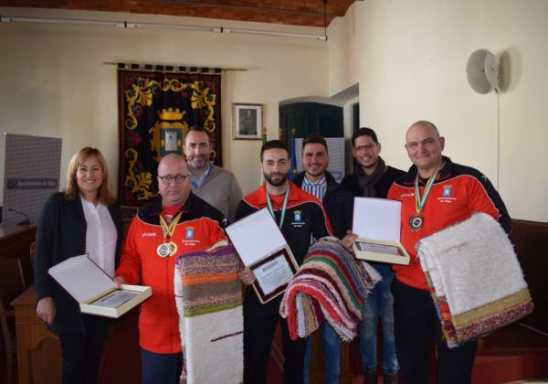 Vicente Encinas, Alejandro Durán y Vadym Dubrava son homenajeados en Níjar