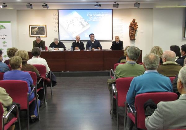 Los 500 años de Dominicos en Almería y la Virgen del Mar quedan inmortalizados en una publicación del IEA