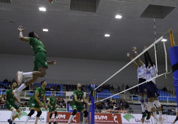 Unicaja Almería se impone a UBE L'Illa Grau