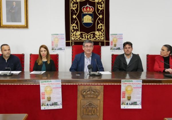 Adra abre sus puertas a la II Feria de la Formación Profesional del Poniente almeriense