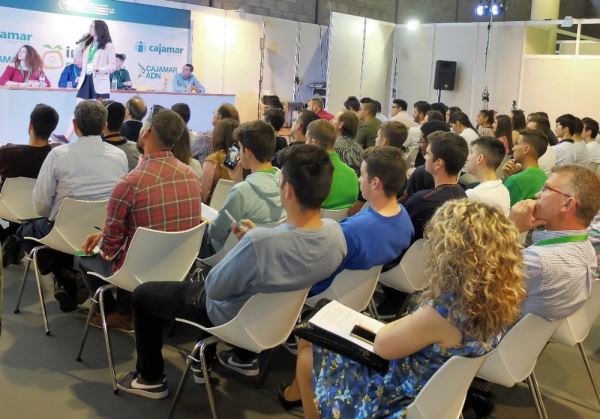 Treinta presentaciones y cuarenta conferencias colmarán de divulgación del conocimiento en Infoagro Exhibition