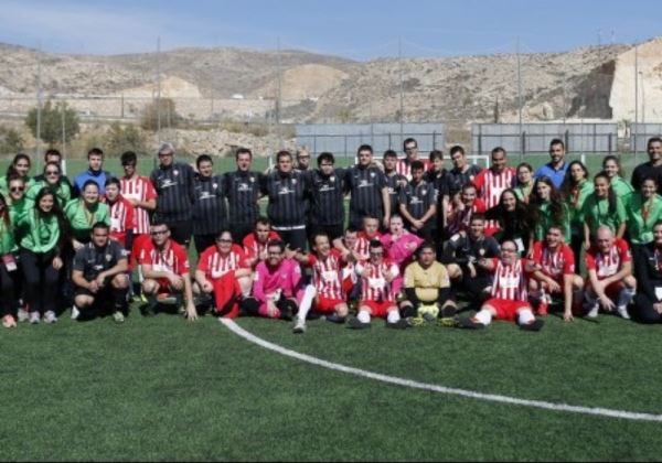 La Fundación del Almería organiza un triangular de fútbol adaptado