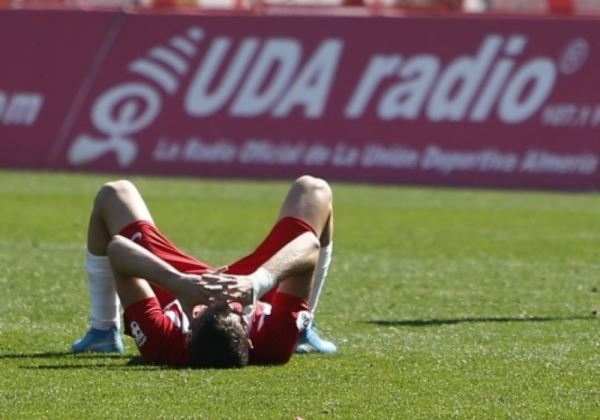 El filial de la UD Almería sufre una nueva derrota que le deja anclado en el penúltimo puesto