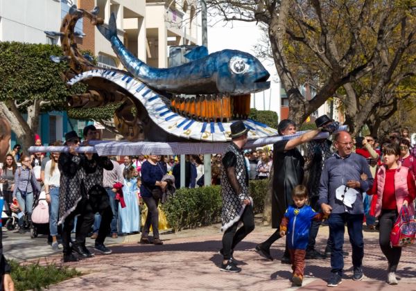 El Ejido despide entre lágrimas a Don Carnal y da la bienvenida a Doña Cuaresma