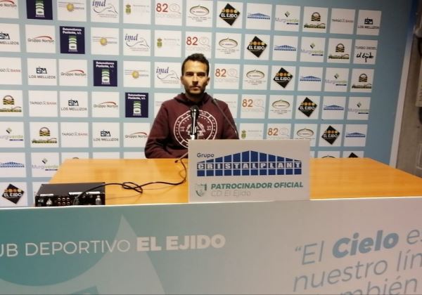 El CD El Ejido se exige la victoria y los tres puntos en San Fernando