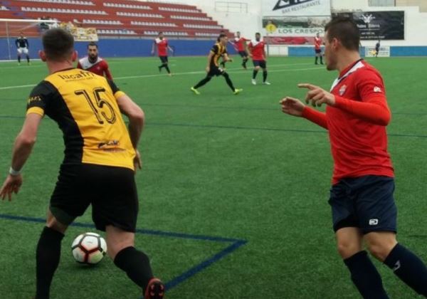 El Berja CF gana en Armilla en el descuento