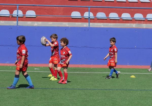 El Estadio Miramar de Adra recibe casi 130 jugadores de rugby de toda la provincia