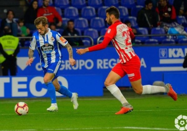 La UD Almería saca un punto del estadio del Deportivo de la Coruña