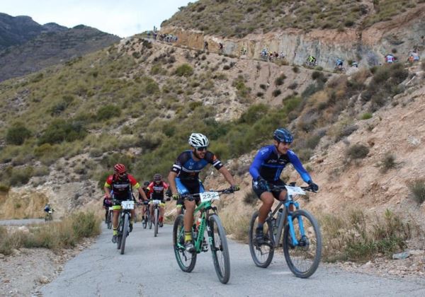 Ismael Hernández, del Faster Wear Team, gana la VI Vícar Bárbara