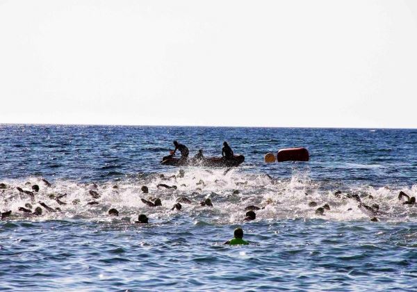 Roquetas de Mar acoge los campeonatos de España de Triatlón sprint y Acuatlón