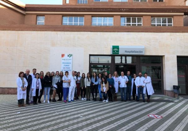 El Hospital de Poniente acoge este semestre a más de una veintena de alumnos en prácticas de formación profesional