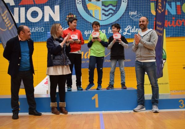 El Pabellón de El Ejido acoge la final del Circuito Provincial de Ajedrez