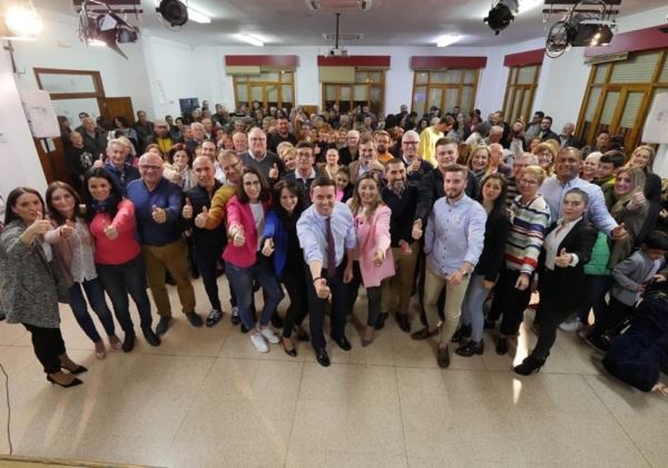 El PP presenta la candidatura de María López Asensio a la alcaldía de Viator