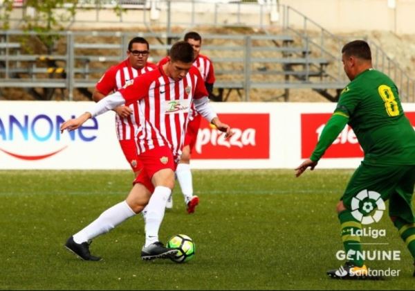 El equipo de la Fundación del Almería sigue creciendo en la Liga Genuine