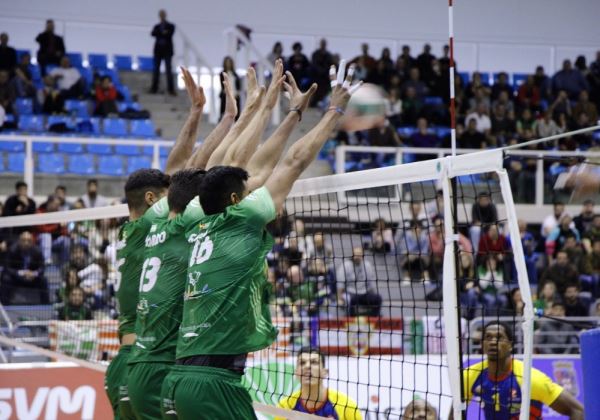 El Moisés Ruiz se hace fuerte y Unicaja Almería viaja a Ibiza con una ventaja de 2-0 en la semifinal