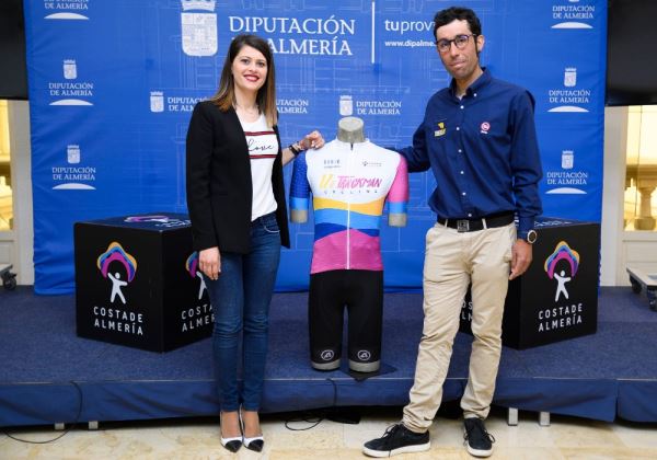 La 12H Trackman Cycling Andalucía Circuit convierte a Almería en referente internacional del ciclismo