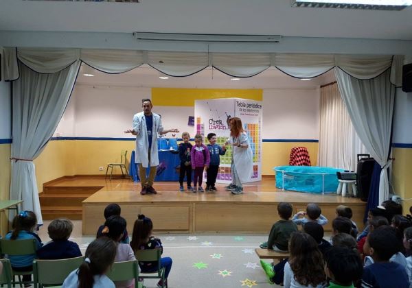 La Antorcha de las Letras visita esta semana los CEIP de La Gangosa
