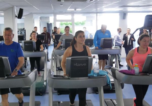 La Piscina Municipal de Adra cuanta ya con más de 1.000 inscritos en tan sólo un mes desde su apertura