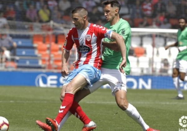 La UD Almería cae en Lugo y pierde sus opciones de play off de ascenso
