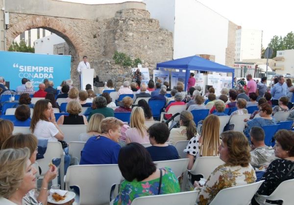 El alcalde de Adra promete crear un Centro de Interpretación de la Agricultura en el Molino del Lugar