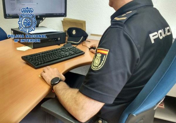 La Policía Nacional detiene un estafador que ofertaba alquileres fraudulentos a través de internet