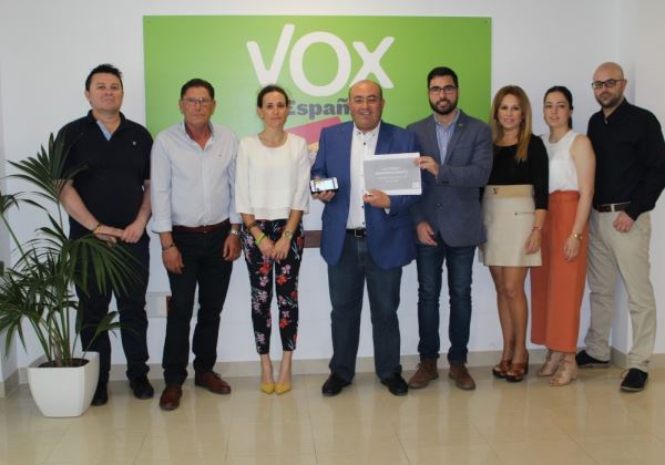 Vox El Ejido presenta un programa con el mensaje de 'los ejidenses primero'