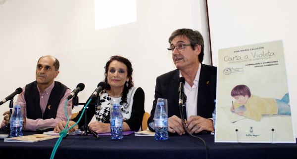 El Museo de Adra acoge la presentación de 'Carta a Violeta' de Ana María Callejón