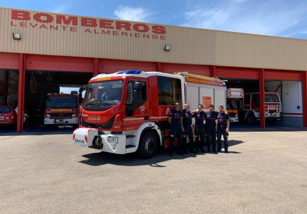 El Consorcio de Bomberos del Levante estrena el nuevo camión