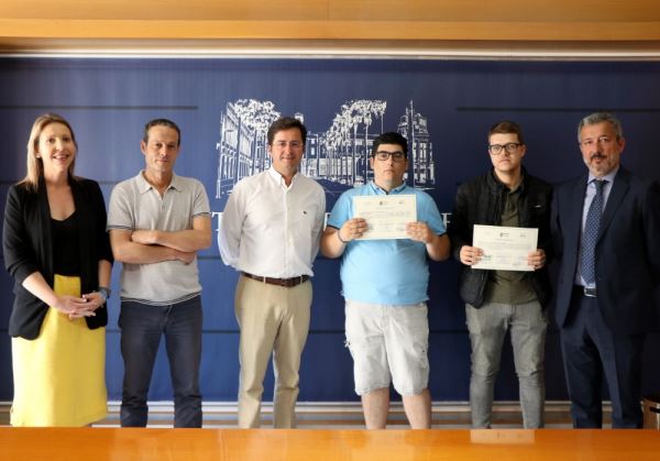 Usuarios de Asprodesa finalizan con éxito sus prácticas en el Ayuntamiento de El Ejido