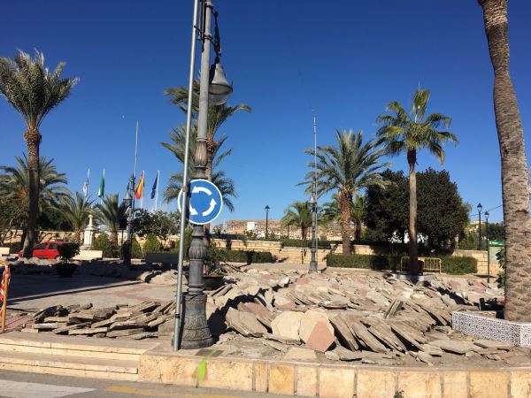 Comienzan las obras para la ambiciosa remodelación de la Plaza Mayor de Albox