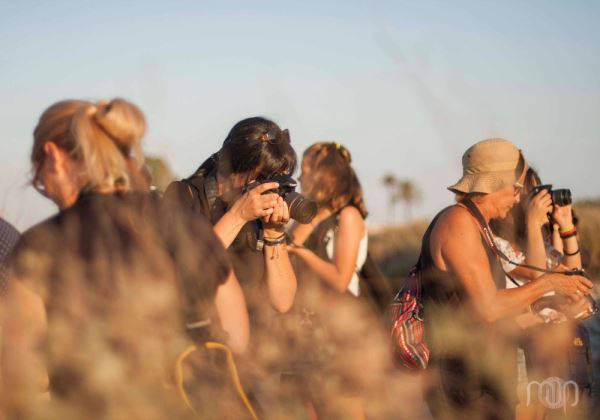 Abierta la inscripción para los cursos de fotografía estivales del Área de Juventud de Roquetas