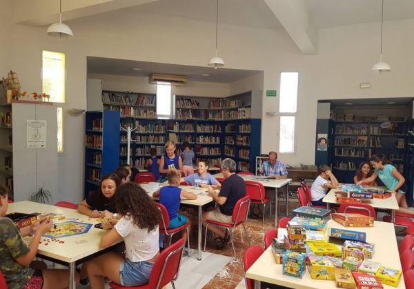 Las bibliotecas de Vícar adaptan sus horarios de apertura a la temporada de verano