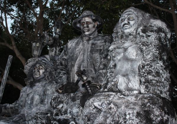  'El Escultor Encantado' gran ganador del Concurso de Estatuas Humanas de San Isidro en El Ejido