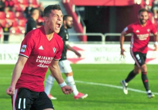 La UD Almería ficha al extremo zurdo Yanis Rahmani